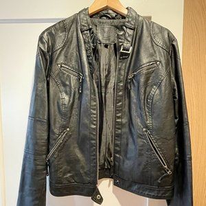 Vegan moto jacket, Studio M size XL